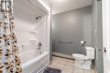 4 CLOVER COURT Kawartha Lakes Ontario photo 21