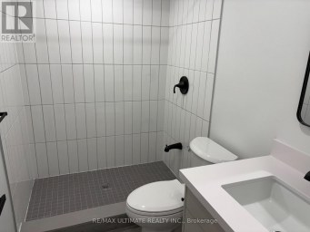 LOWER - 249 SILVERTHORN AVENUE Toronto (Weston-Pellam Park) Ontario photo 9