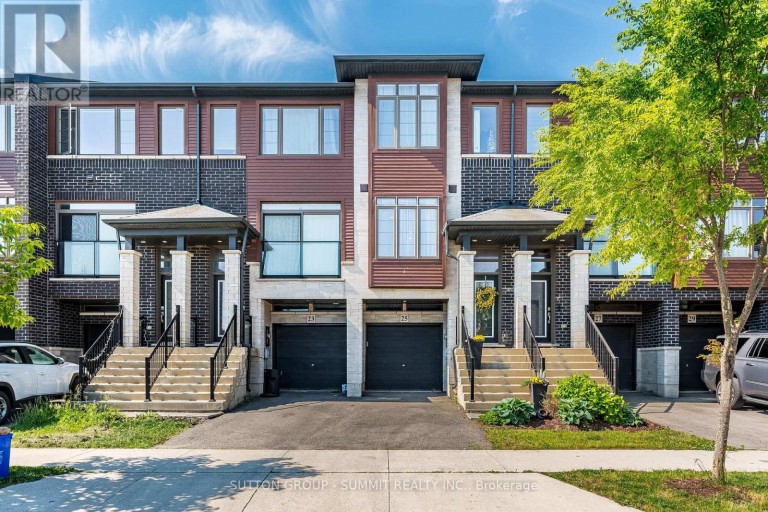 25 SOHO STREET, Hamilton (Stoney Creek Mountain), Ontario, L8J0L4