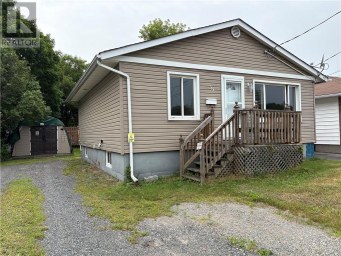 39 Oakwood Avenue, Capreol, Ontario