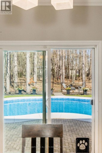 12 LLOYD COOK DRIVE E, Springwater (Snow Valley), Ontario, L0L1Y3