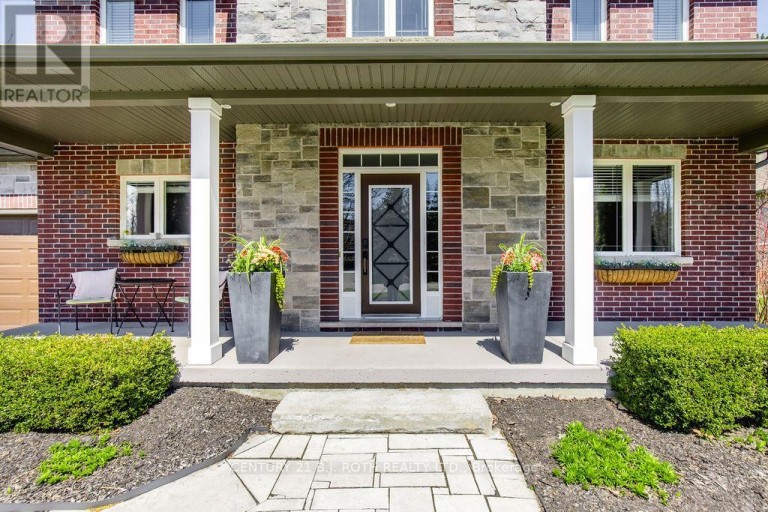 12 LLOYD COOK DRIVE E, Springwater (Snow Valley), Ontario, L0L1Y3