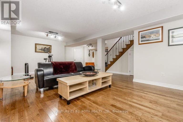 12 LLOYD COOK DRIVE E, Springwater (Snow Valley), Ontario, L0L1Y3