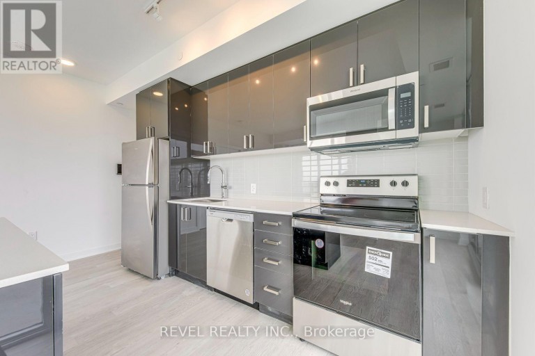 1107 - 2782 BARTON STREET E, Hamilton (Riverdale), Ontario, L8E0L3