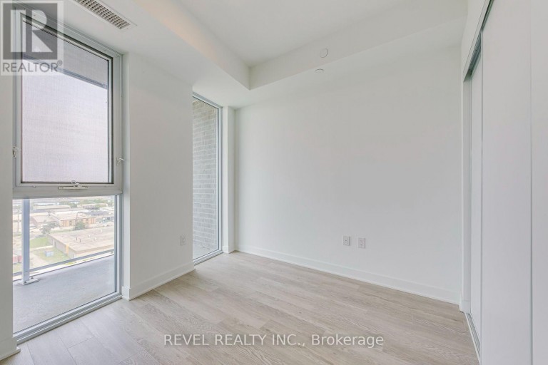 1107 - 2782 BARTON STREET E, Hamilton (Riverdale), Ontario, L8E0L3