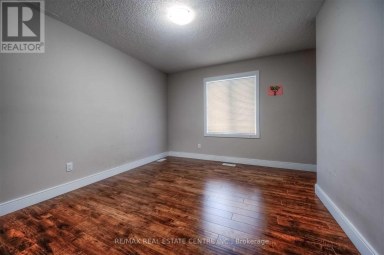 8 - 292 FALCON DRIVE Woodstock (Woodstock - North) Ontario photo 12