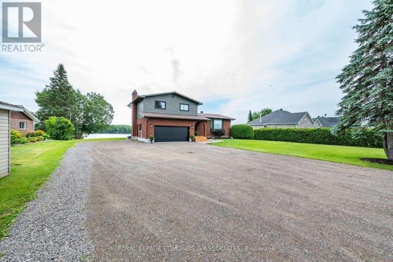 29 Lachance Trail, Whitewater Region, Ontario (id X13593012)