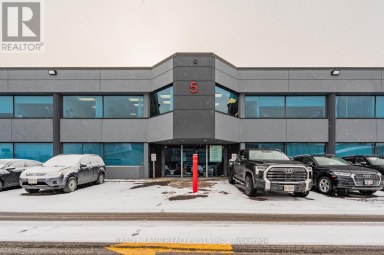 5-201 - 2600 SKYMARK AVENUE Mississauga (Airport Corporate) Ontario photo 1