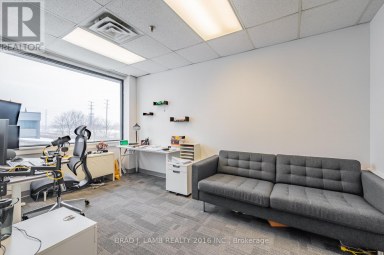5-201 - 2600 SKYMARK AVENUE Mississauga (Airport Corporate) Ontario photo 20