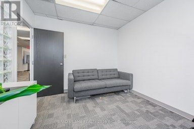 5-201 - 2600 SKYMARK AVENUE Mississauga (Airport Corporate) Ontario photo 25