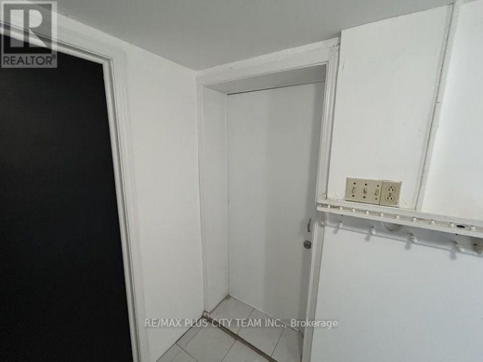 BSMT - 45 JIMSTON DRIVE, Markham (Milliken Mills East), Ontario, L3R6R7