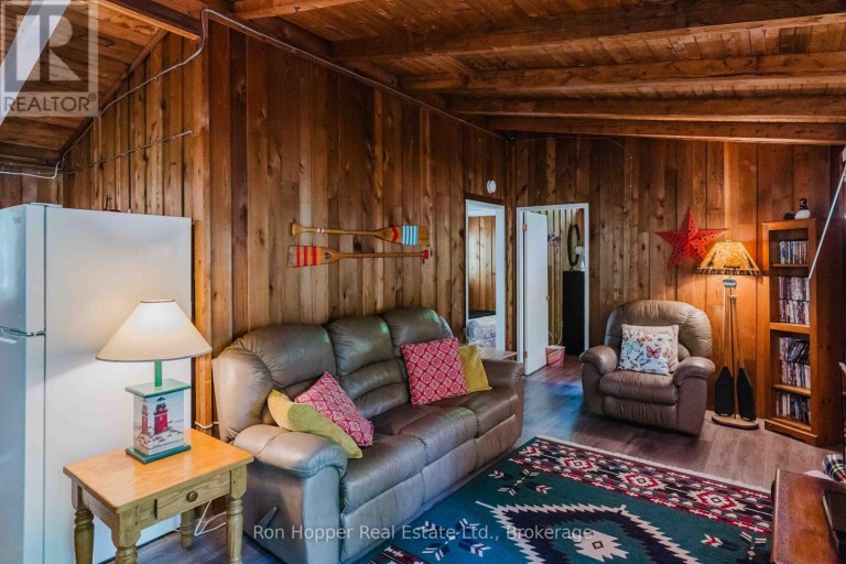 15 BURTON CRESCENT, South Bruce Peninsula, Ontario, N0H2G0