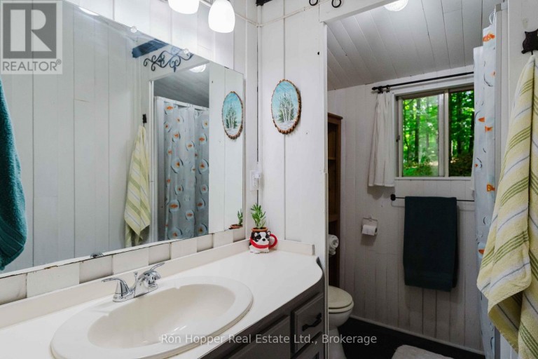 15 BURTON CRESCENT, South Bruce Peninsula, Ontario, N0H2G0