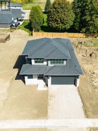 18 HAWKS GATE Central Elgin Ontario photo 27