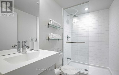 2BD BED - 418 LAKE SHORE BOULEVARD W Toronto (Waterfront Communities) Ontario photo 6