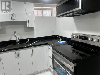 137B CHATHAM AVENUE Toronto (Blake-Jones) Ontario photo 7