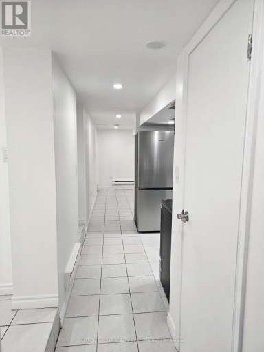 137B CHATHAM AVENUE, Toronto (Blake-Jones), Ontario, M4J1K8