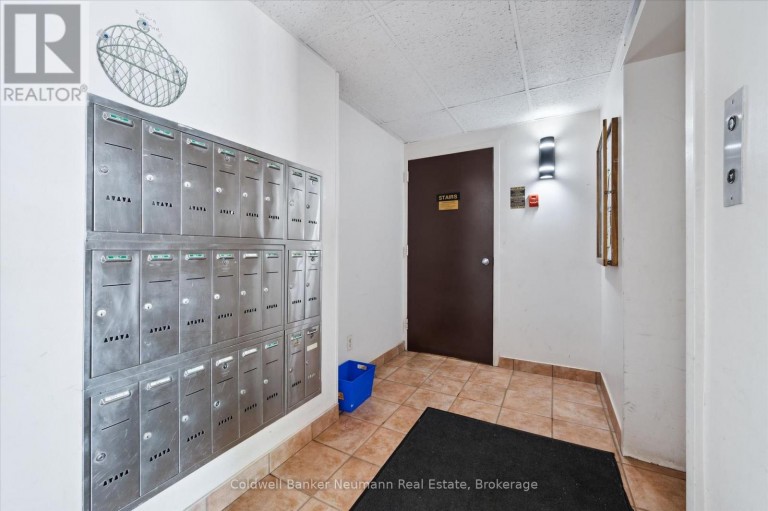 411 - 7 AJAX STREET, Guelph (Junction/Onward Willow), Ontario, N1H2A9