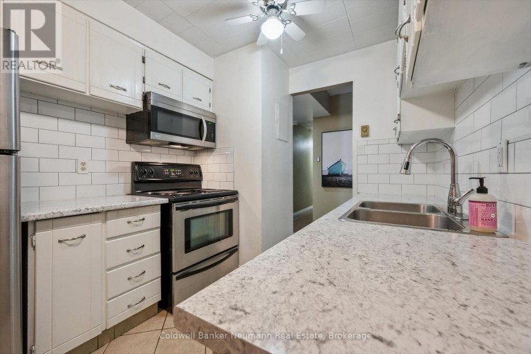 411 - 7 AJAX STREET, Guelph (Junction/Onward Willow), Ontario, N1H2A9