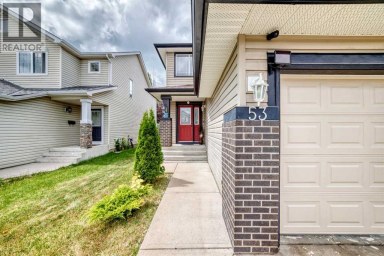 53 Everhollow Park SW Calgary Alberta photo 3