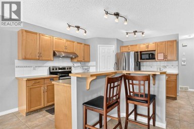 53 Everhollow Park SW Calgary Alberta photo 9