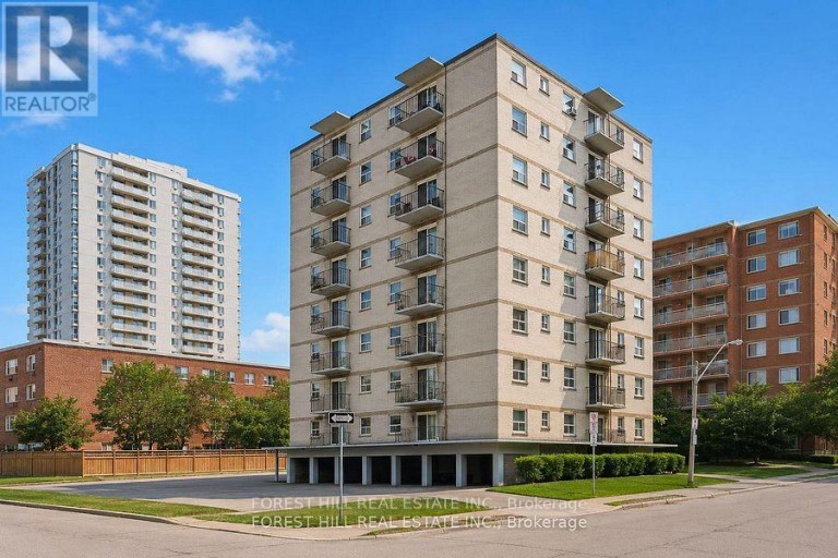 504 - 92 ROBINSON STREET, Hamilton (Durand), Ontario, L8P1Z1
