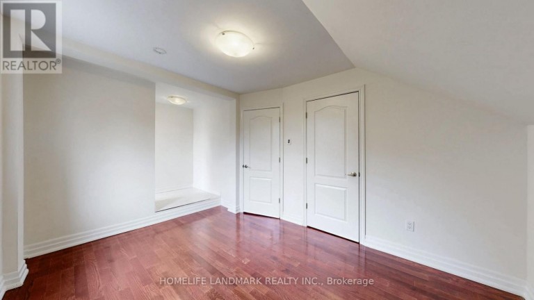98 GLEN CAMERON ROAD, Markham (Thornhill), Ontario, L3T1P8