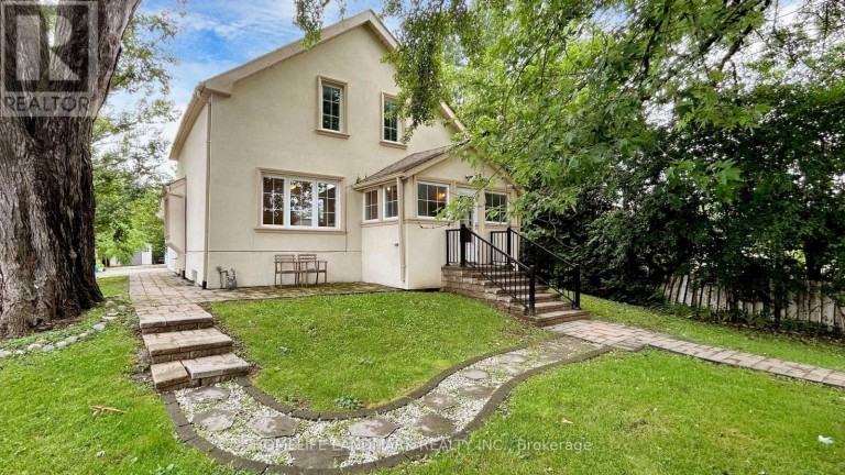 98 GLEN CAMERON ROAD, Markham (Thornhill), Ontario, L3T1P8