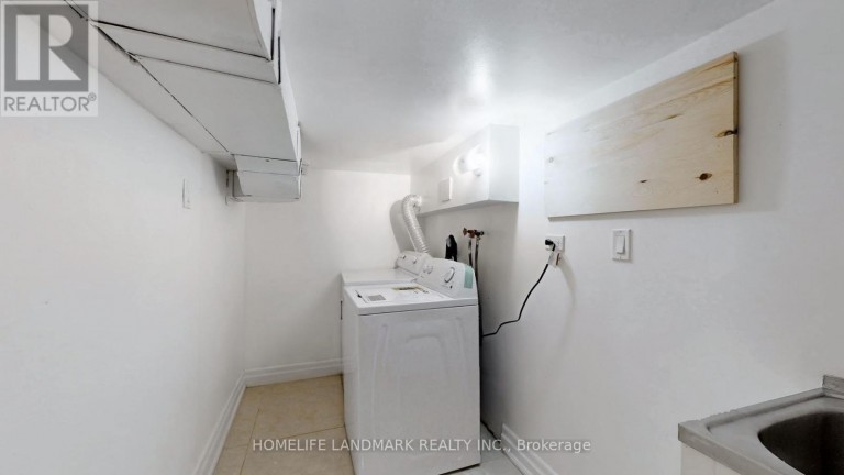 98 GLEN CAMERON ROAD, Markham (Thornhill), Ontario, L3T1P8