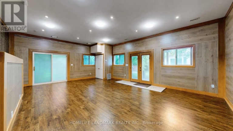 98 GLEN CAMERON ROAD, Markham (Thornhill), Ontario, L3T1P8