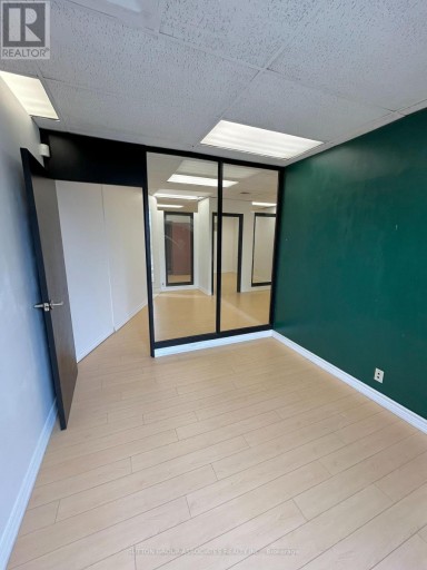 8 - 1287 ST CLAIR AVENUE W, Toronto (Corso Italia-Davenport), Ontario, M6E1B8