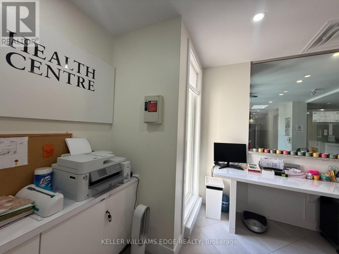 51 BENTON STREET, Kitchener, Ontario, N2G4L9