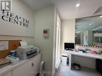 51 BENTON STREET Kitchener Ontario photo 4
