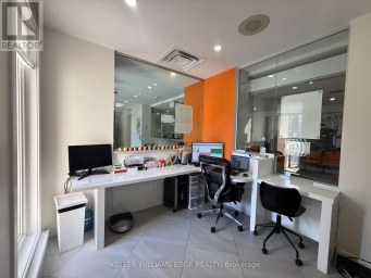 51 BENTON STREET Kitchener Ontario photo 5