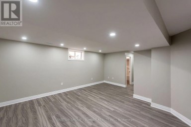 52 MARION STREET Hamilton (Mount Hope) Ontario photo 11