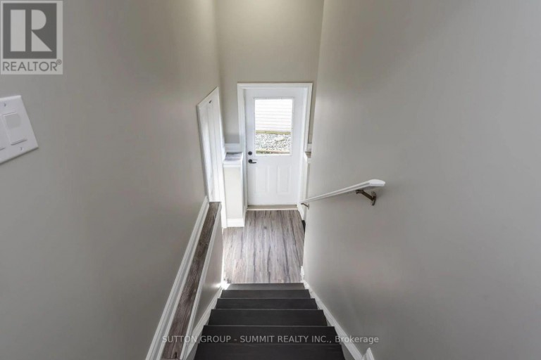 52 MARION STREET, Hamilton (Mount Hope), Ontario, L0R1W0