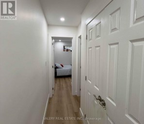 LOWER - 1502 DUFFERIN STREET Toronto (Dovercourt-Wallace Emerson-Junction) Ontario photo 14