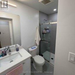 LOWER - 1502 DUFFERIN STREET Toronto (Dovercourt-Wallace Emerson-Junction) Ontario photo 15