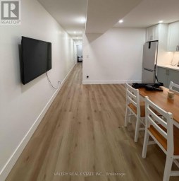 LOWER - 1502 DUFFERIN STREET Toronto (Dovercourt-Wallace Emerson-Junction) Ontario photo 5