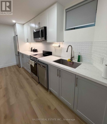 LOWER - 1502 DUFFERIN STREET, Toronto (Dovercourt-Wallace Emerson-Junction), Ontario, M6H3L4