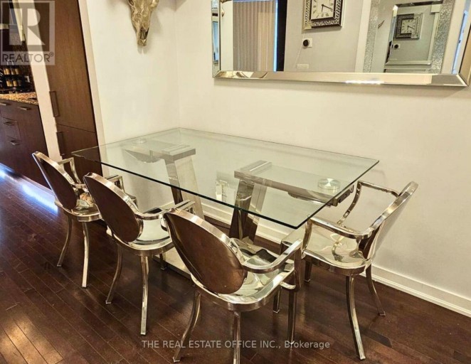 2511 - 14 YORK STREET, Toronto (Waterfront Communities), Ontario, M5J2Z2