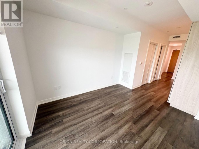 211 - 5 MEADOWDALE ROAD, Vaughan (Vaughan Corporate Centre), Ontario, L4K0C7