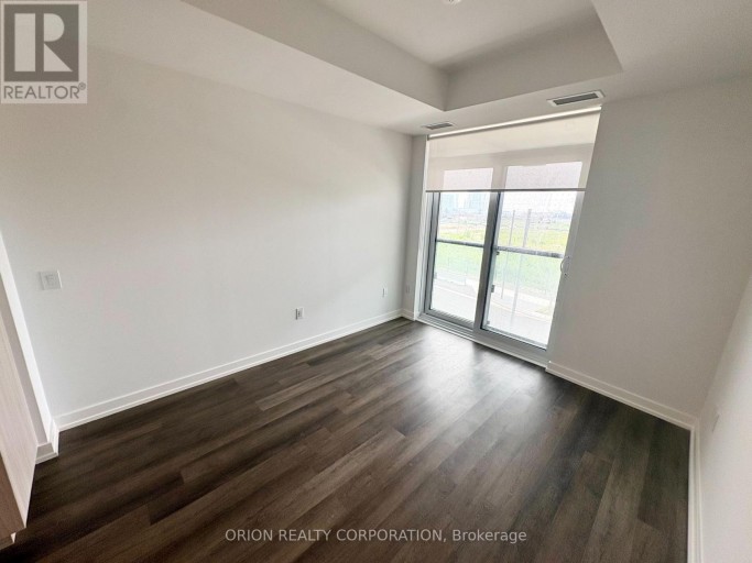 211 - 5 MEADOWDALE ROAD, Vaughan (Vaughan Corporate Centre), Ontario, L4K0C7