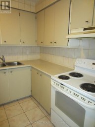 8 - 2965 ISLINGTON AVENUE Toronto (Humber Summit) Ontario photo 3
