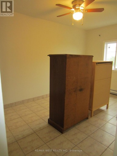 8 - 2965 ISLINGTON AVENUE, Toronto (Humber Summit), Ontario, M9L2K8