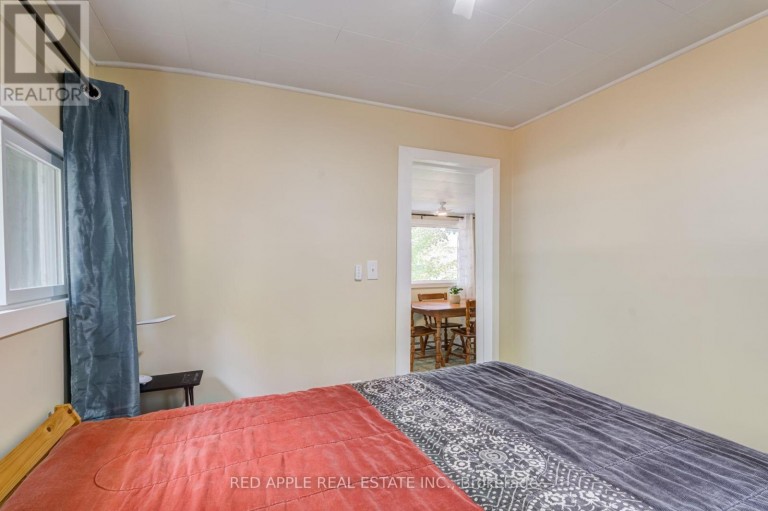 17568 HWY #41, Addington Highlands (Addington Highlands), Ontario, K0H1K0