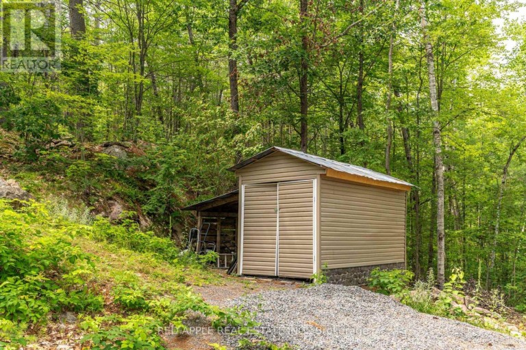 17568 HWY #41, Addington Highlands (Addington Highlands), Ontario, K0H1K0
