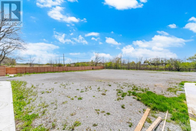 2483 BURNHAMTHORPE ROAD, Oakville (OA Rural Oakville), Ontario, L6M4H1