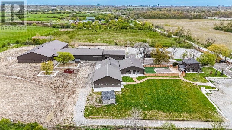 2483 BURNHAMTHORPE ROAD, Oakville (OA Rural Oakville), Ontario, L6M4H1