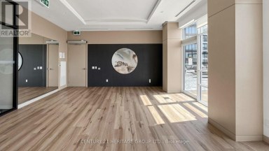 718 - 8888 YONGE STREET Richmond Hill (South Richvale) Ontario photo 10